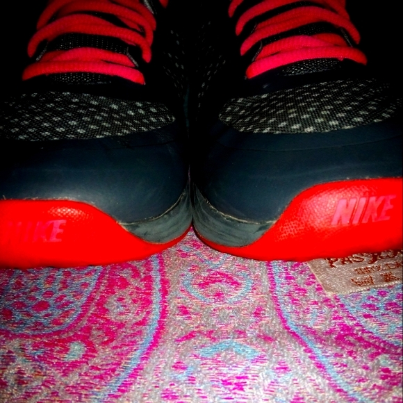 NIKE DF TR3 Women's Athletic Sneakers Size 10 - Picture 5 of 11